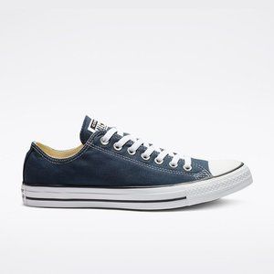 Converse Men's Chuck Taylor Navy Blue Low Top